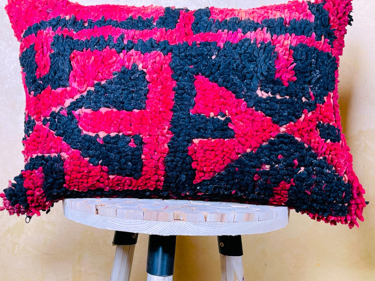 Vintage Gift Moroccan pillow, kilim pillow, Vintage Moroccan cushion, Unstuffed Boho pillow, Sofa Home Decor, Moroccan Style pillow 16x23 In