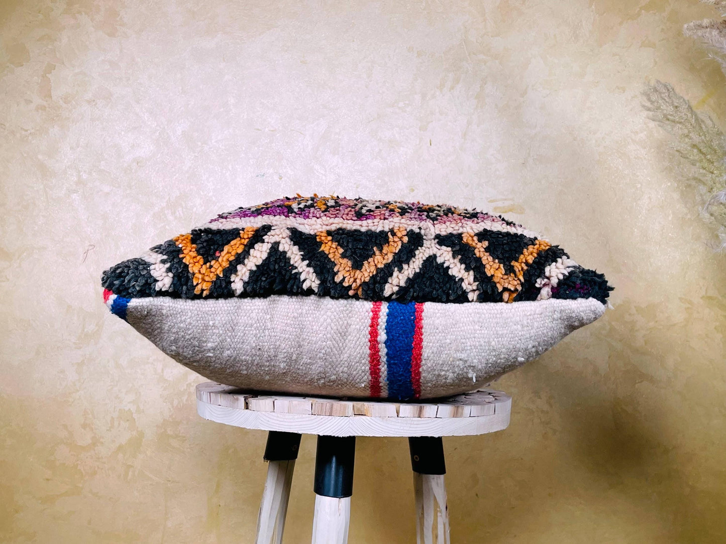 Vintage Kilim Pillow 20x20 inches, Home Decor, Handwoven moroccan Pillow, Moroccan Pillow, Decorative Throw Pillow, Kilim Cushion Cover